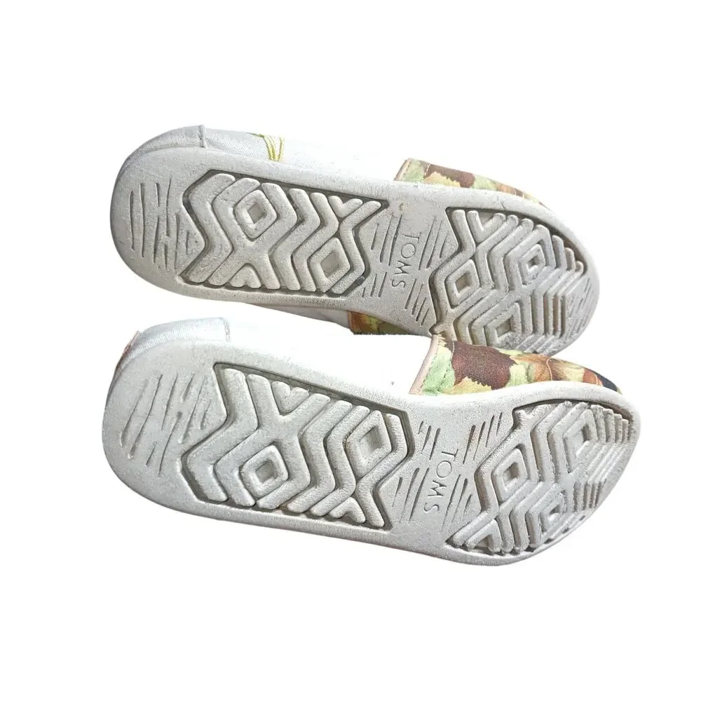 TOMS x FridaKahlo espadrille shoes size 7.5